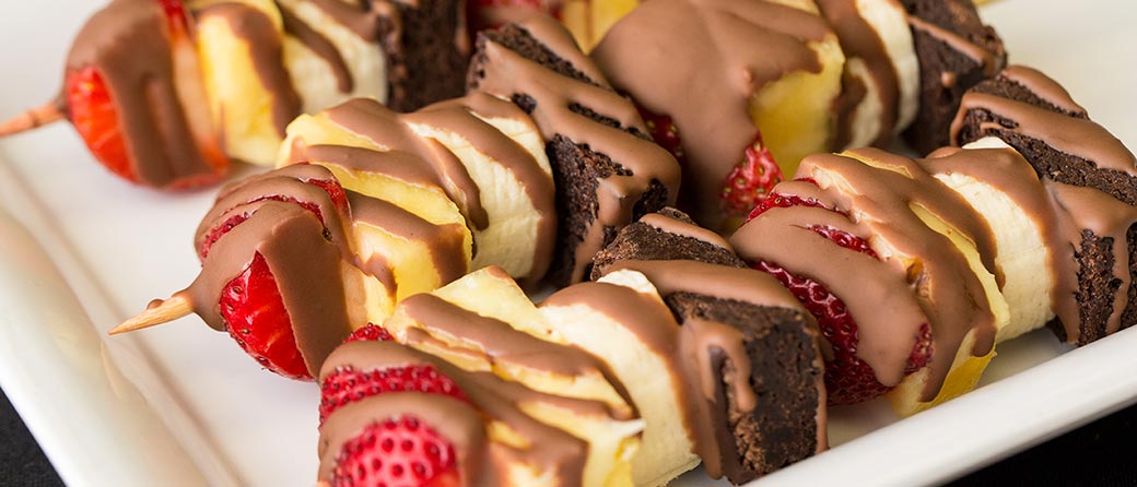 Chocolate-Drizzled Fruit & Brownie Kabobs